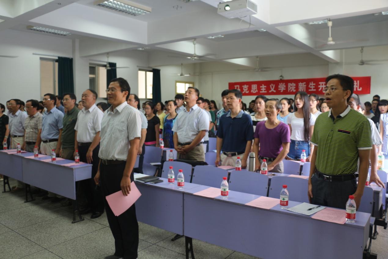 pc28预测在线预测神测网刮奖举行2015级新生开学典礼